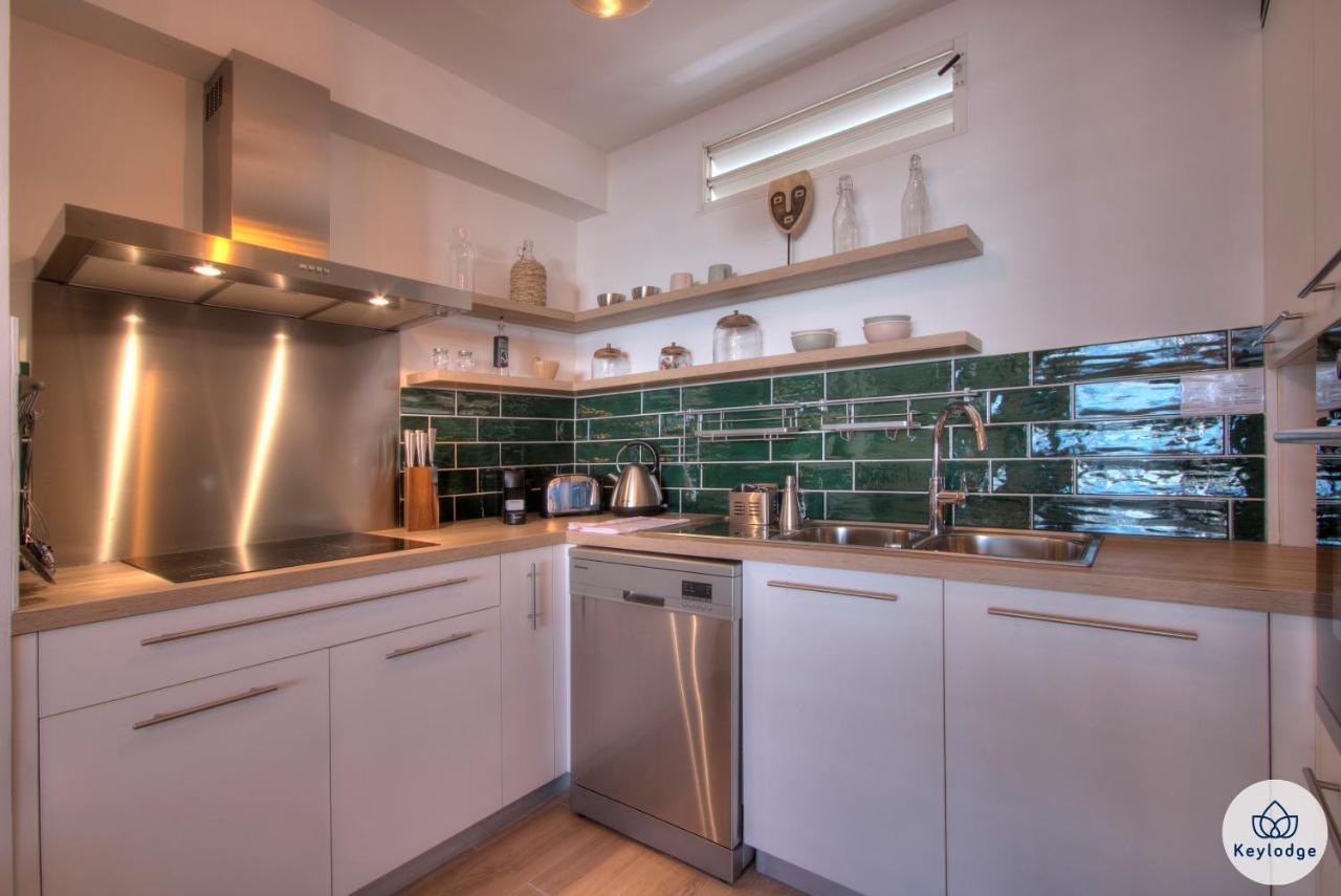 Apt - 4 Pers - Petit Duc - Renove - 44M² - Centre De Mont Rocquefeuil - Saint-Gilles-les-Bains Buitenkant foto