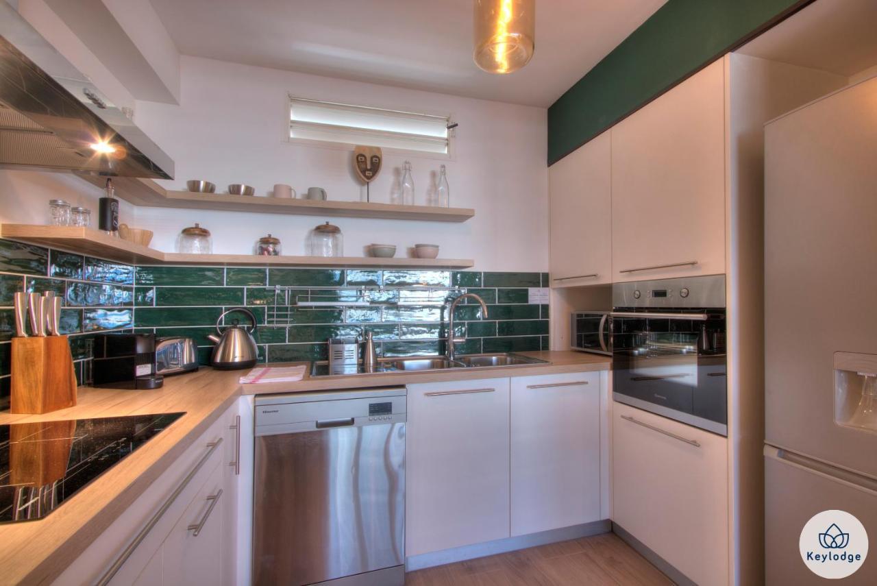 Apt - 4 Pers - Petit Duc - Renove - 44M² - Centre De Mont Rocquefeuil - Saint-Gilles-les-Bains Buitenkant foto
